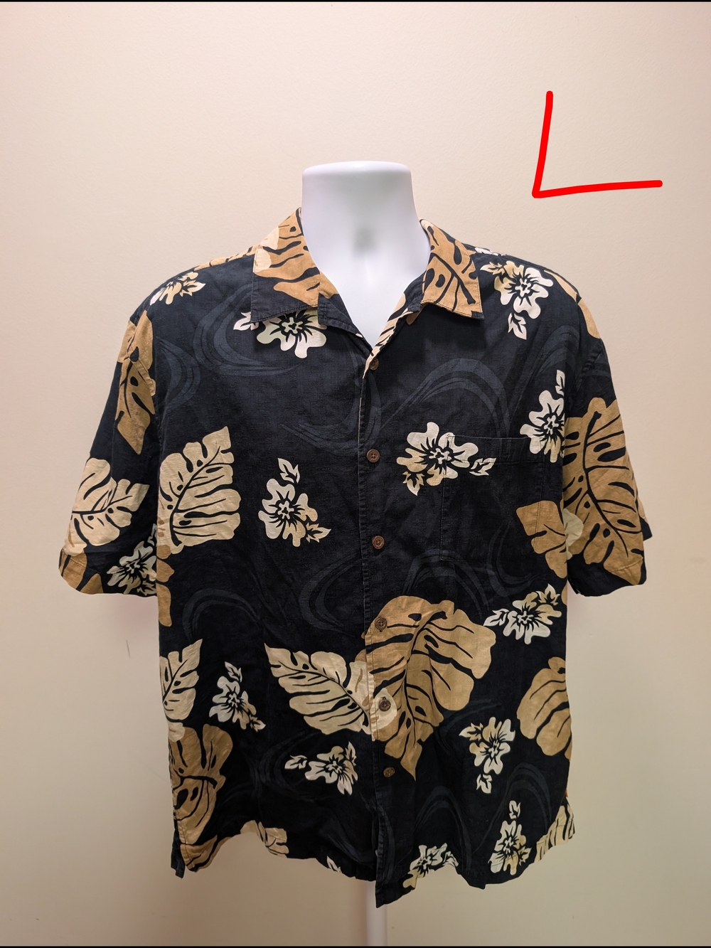 Quiksilver Black and Tan Tropical Print Short-Sleeve Button-Front Shirt